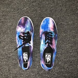 Galaxy Vans | WOMENS